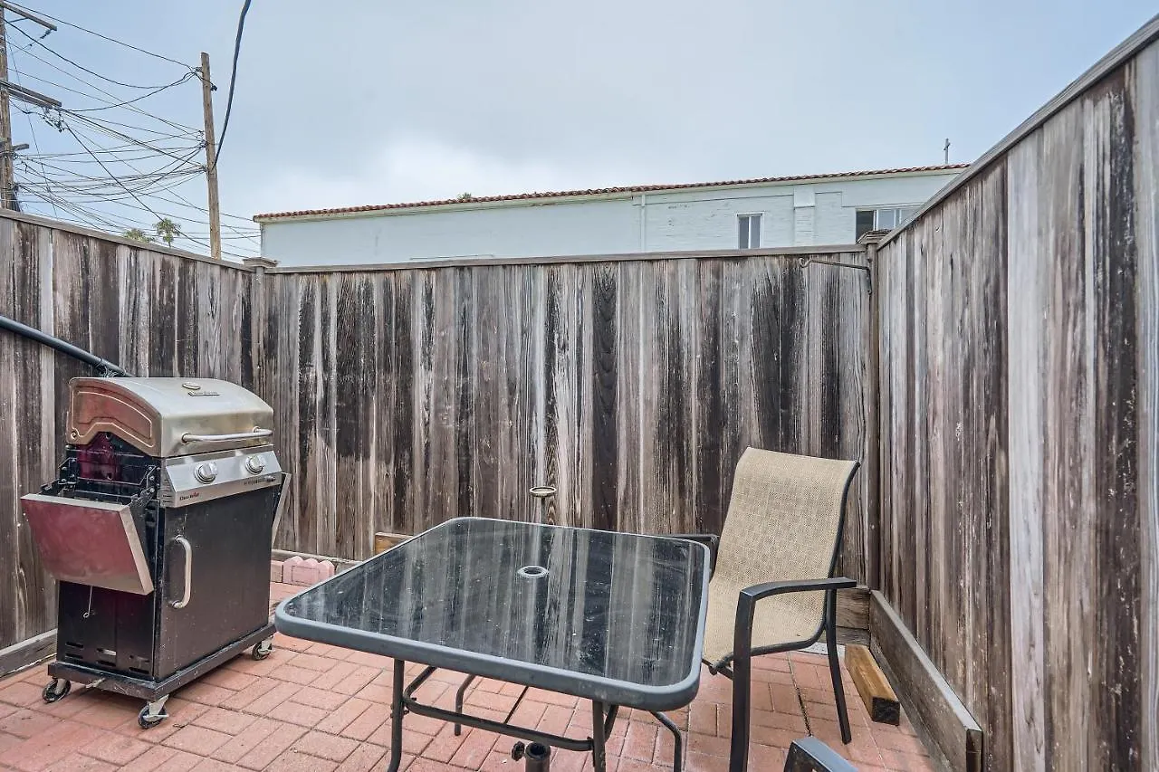 Ob W Outdoor Patio Apartment *