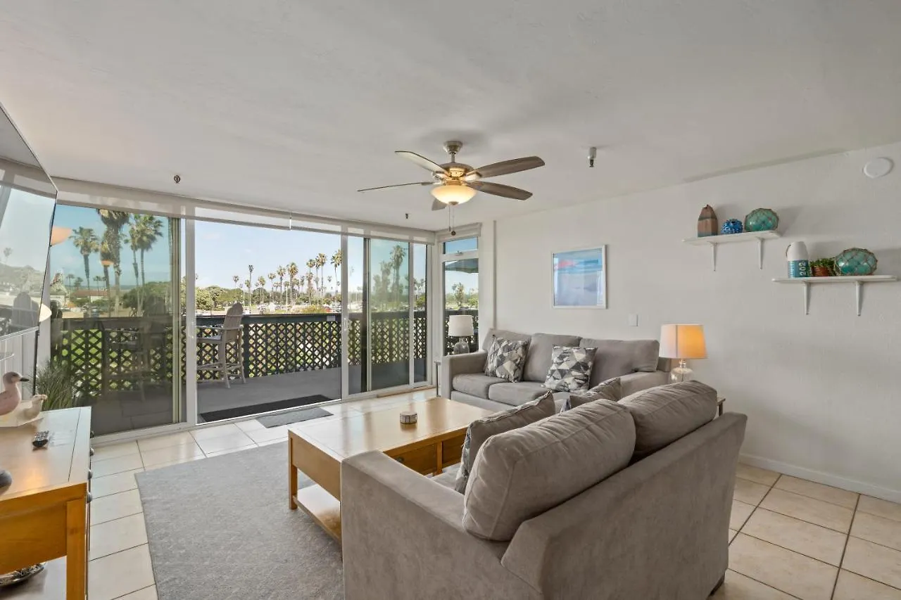 Σπίτι διακοπών Belmont Ocean Views - Massive Private Deck, Grill & Parking