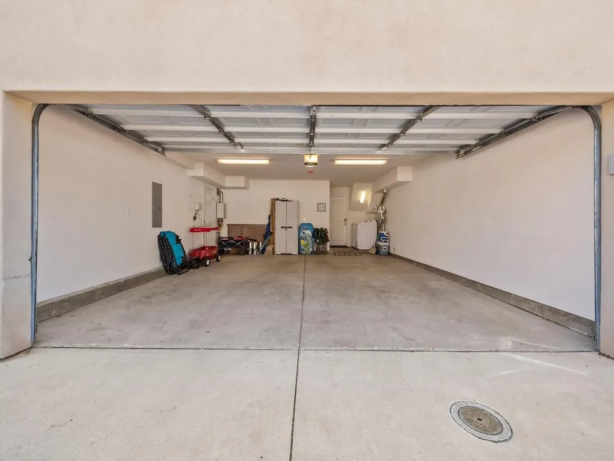 Holiday home Pacific Dreaming - Ac, Walk 2 Town, Garage & *