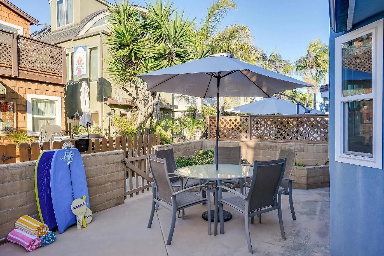 Beautiful - Ocean View, Ac & Patio Holiday home *