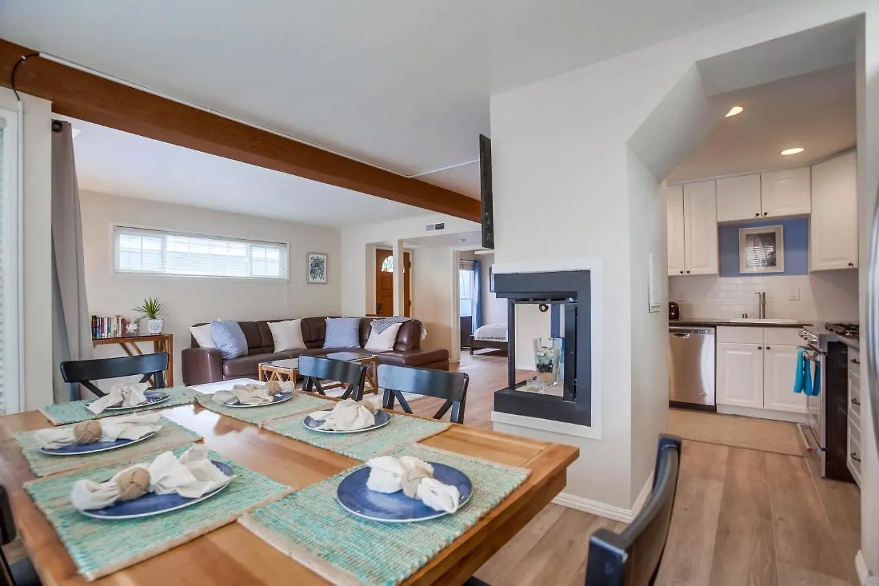 Ormond Oasis - Large Private Patio, Washerdryer, Pet Friendly & Steps2sand! 度假居