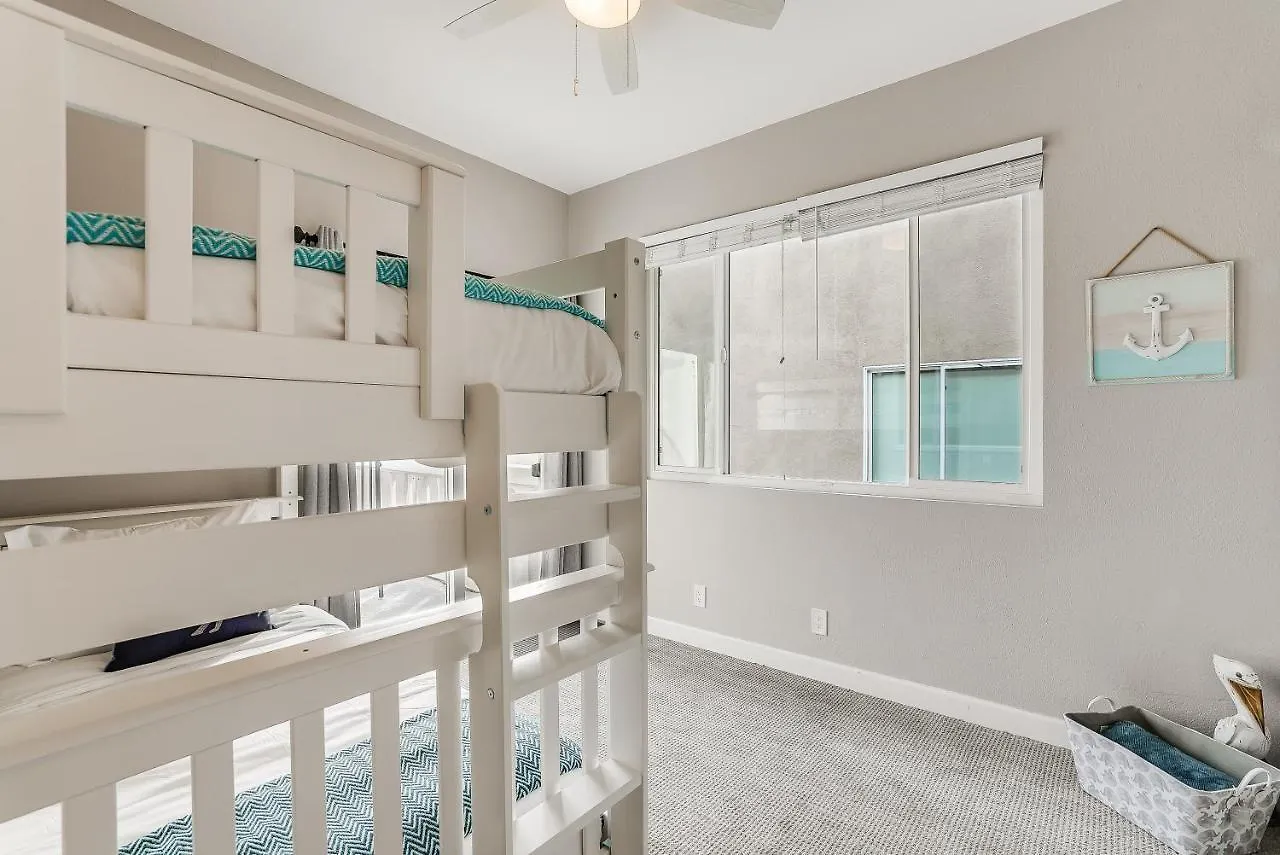 펜션 Massive W Stunning Rooftop, Parking, Spa, Ac & Bay Views!