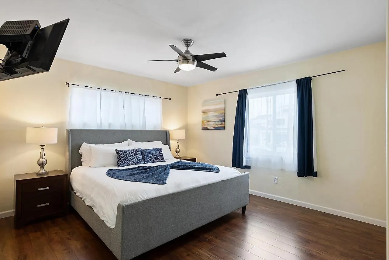 別荘 Pacific Oasis - Large Patio, Parking & Walk To