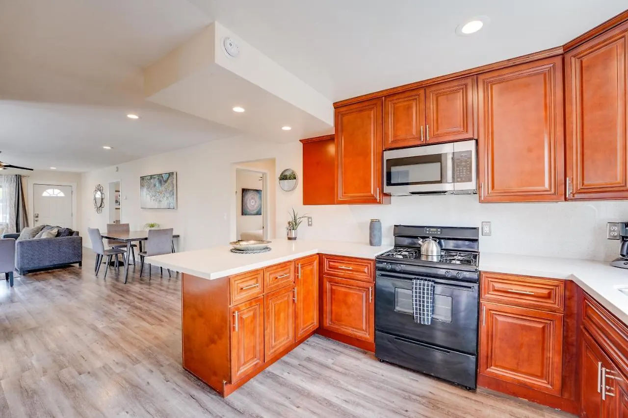 펜션 La Jolla Oasis - Pet Friendly, Large Backyard, Walk2beach & Location! *