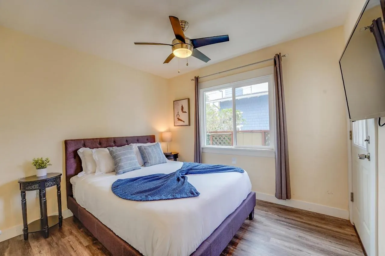 La Jolla Oasis - Pet Friendly, Large Backyard, Walk2beach & Location! *