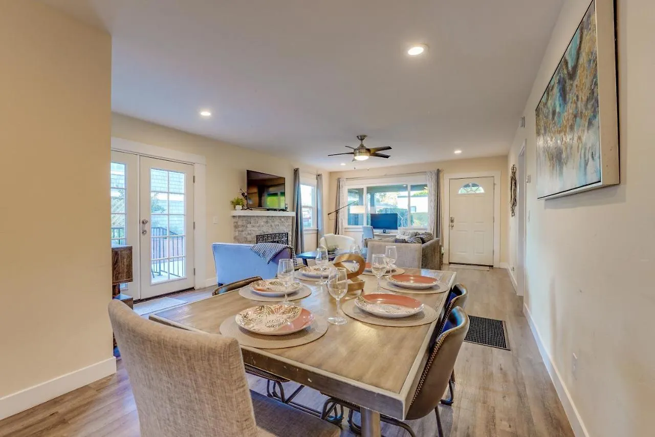 펜션 La Jolla Oasis - Pet Friendly, Large Backyard, Walk2beach & Location! 샌디에이고