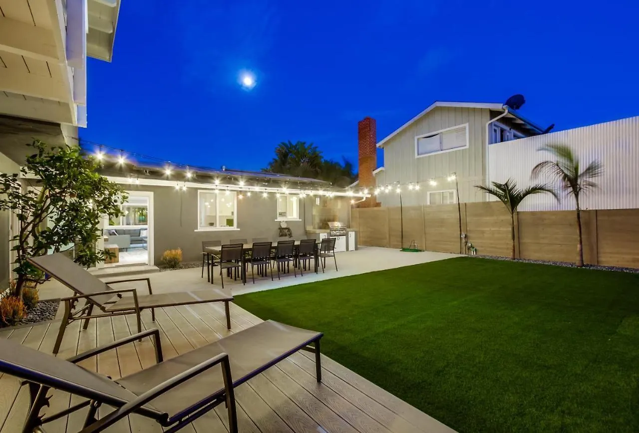 Bird Rock Dreams - Ocean Views, Massive Yard, Outdoor Dining, Fast Wifi & Ac! * San Diego