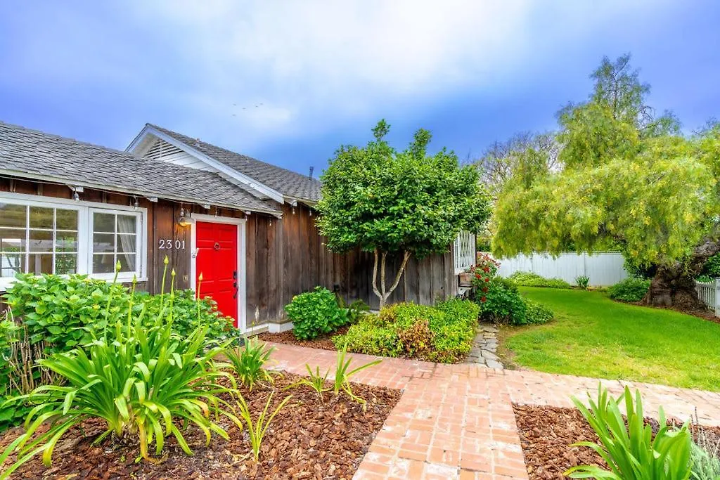 Charming La Jolla Shores *