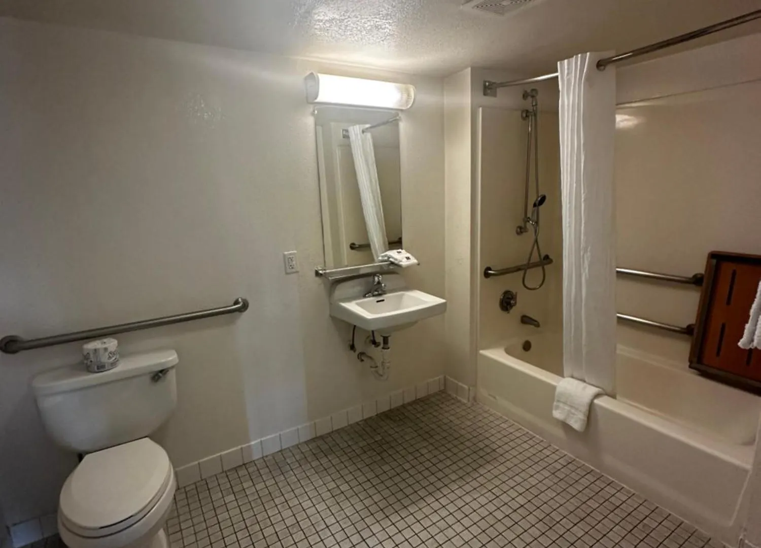 6-san Diego, Ca - Circle - Mission Valley San Diego
