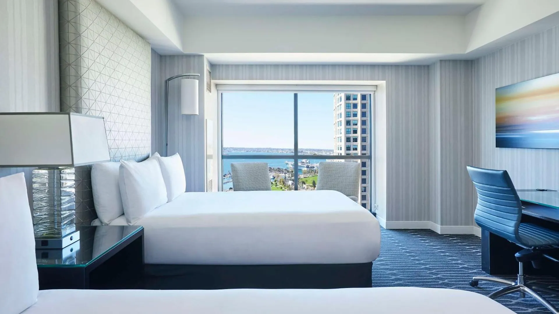 Manchester Grand Hyatt Hotel 4*