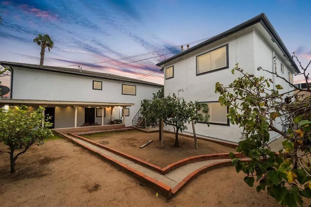 Apartment Casa -2br- Free Driveway Parking For 3 Cars *