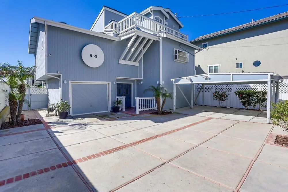 Pacific Shores Holiday home