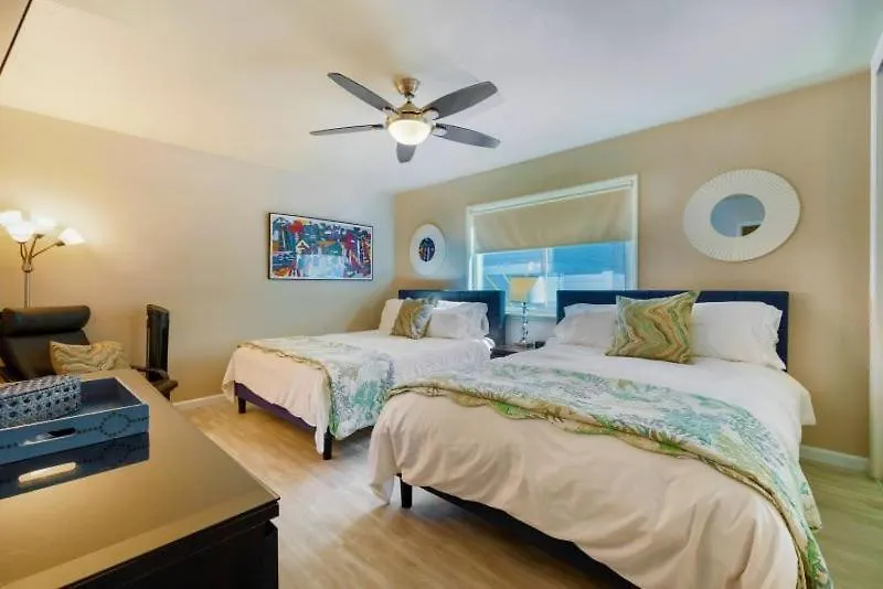 108-ocean Front Combo Holiday home