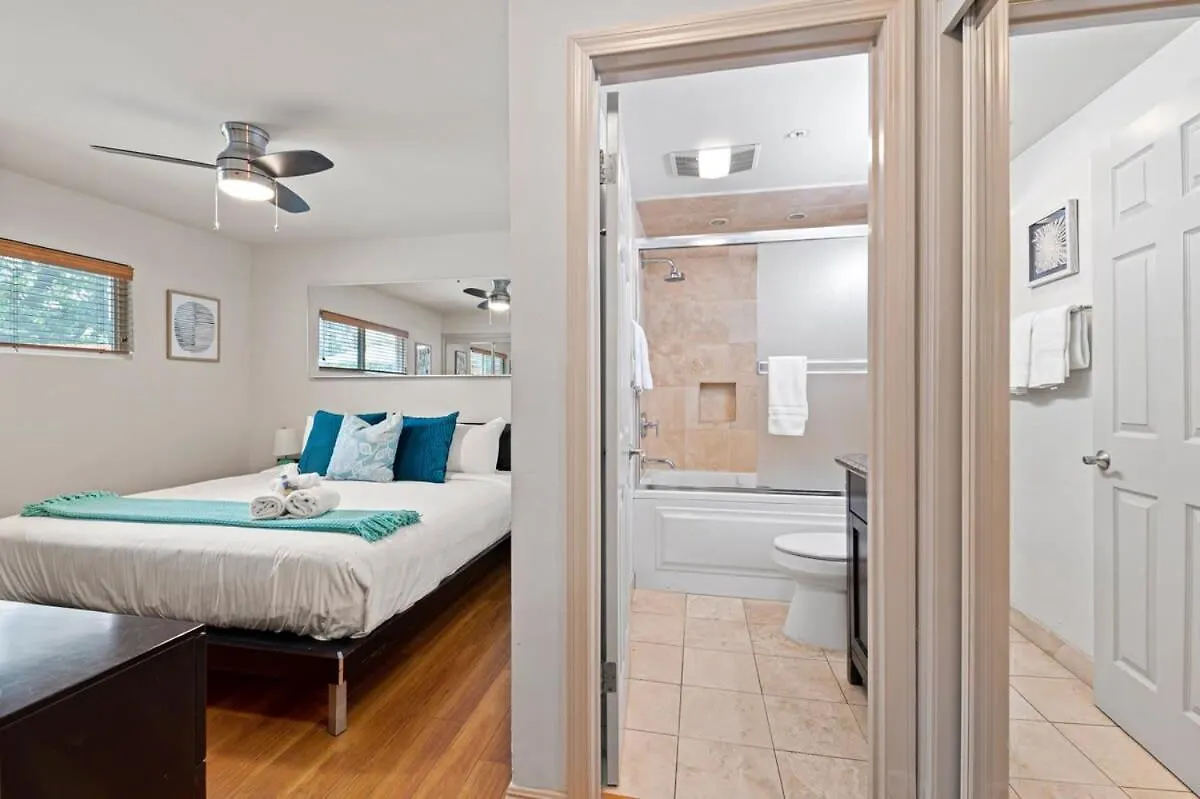 La Jolla Seaside Dream W Private Patio & Jacuzzi *