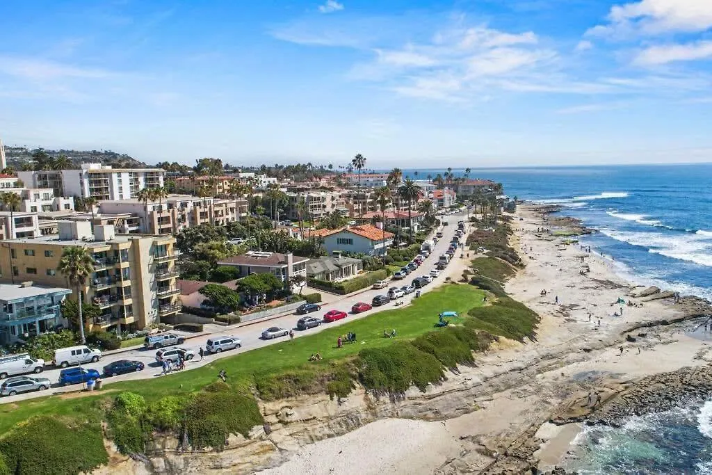 La Jolla Seaside Dream W Private Patio & Jacuzzi *