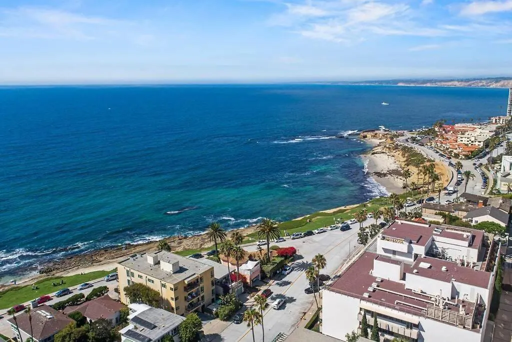La Jolla Seaside Dream W Private Patio & Jacuzzi *