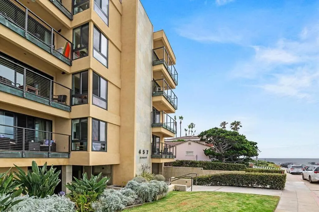 La Jolla Seaside Dream W Private Patio & Jacuzzi *