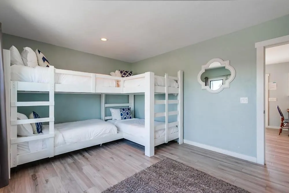 Ferienhaus Beachy Keen 2 *