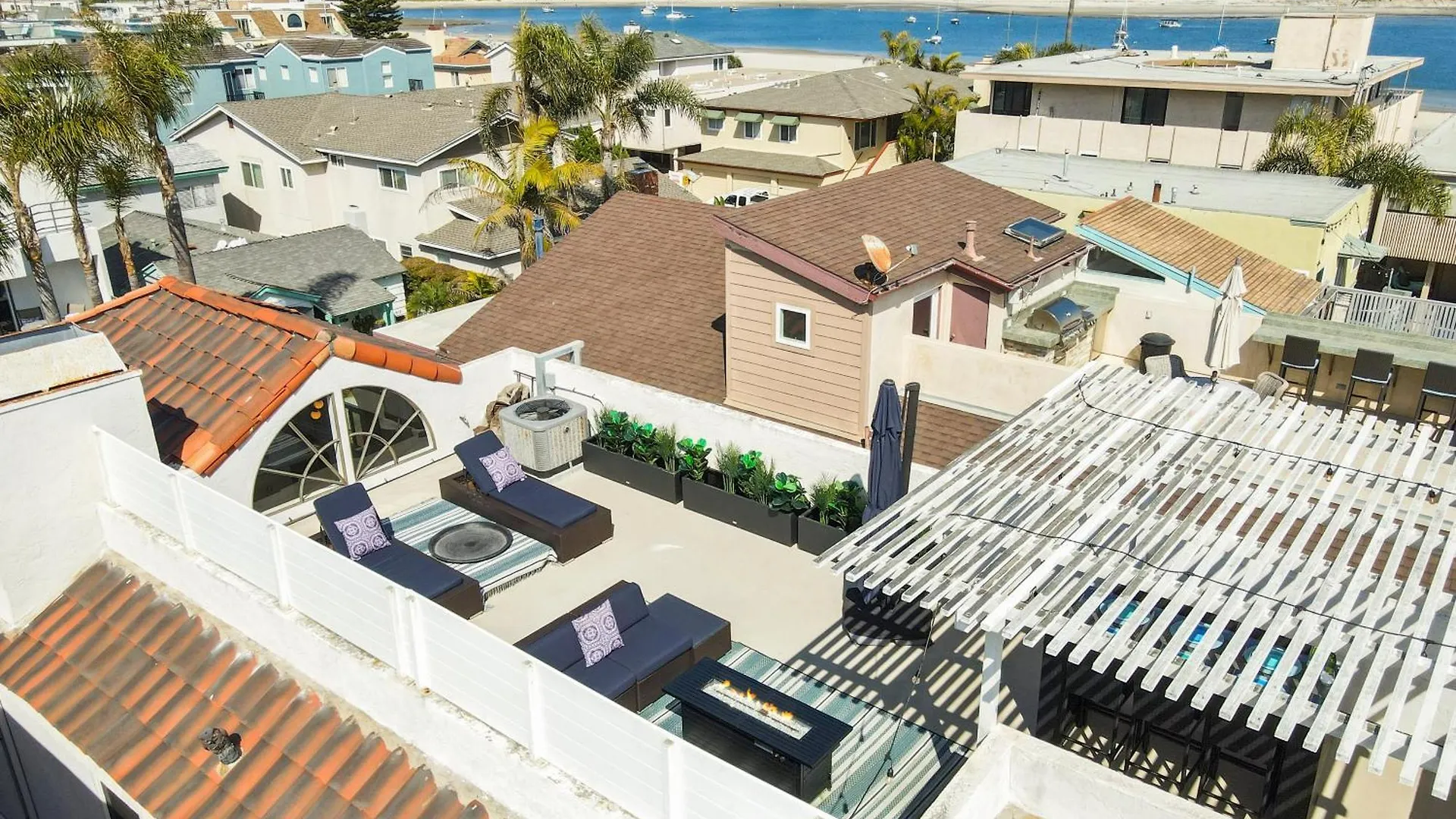 펜션 Massive W Stunning Rooftop, Parking, Spa, Ac & Bay Views! 샌디에이고