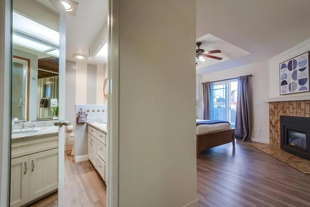 Pacific Shores Holiday home