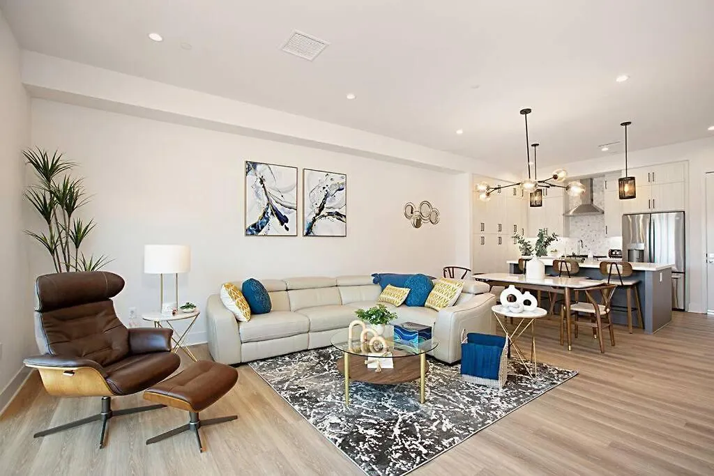 Apartment Luxury New With Private Rooftop, Downtown In Minutes