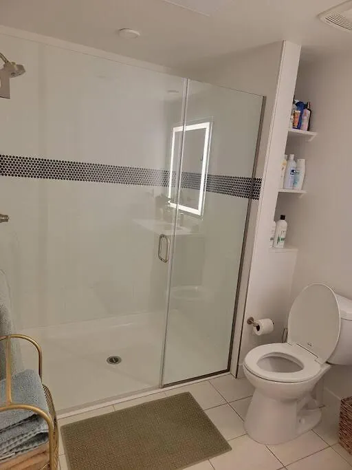 Amazing Big Studio Near Balboa Park Jacuzzi Rooftop Free Parking! *