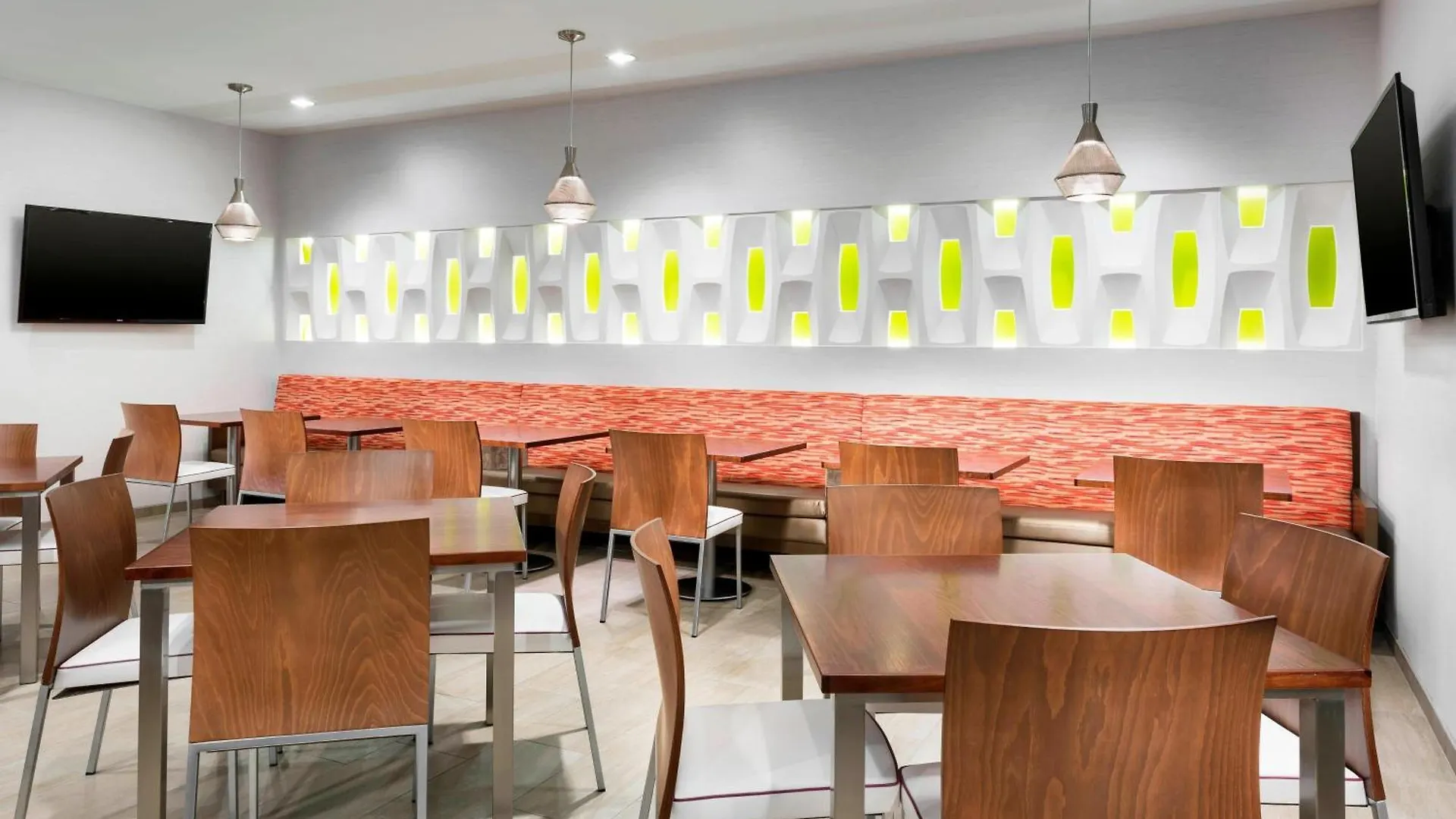 Springhill By Marriott Mission Valley Hotel