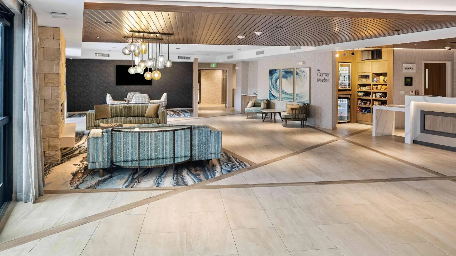 Fairfield & By Marriott Pacific Beach Hotel