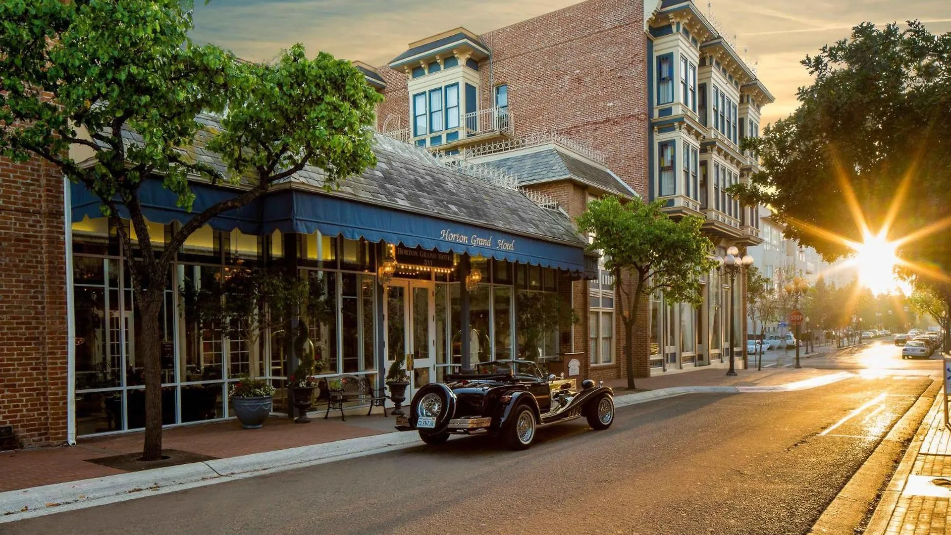 Horton Grand 4* San Diego