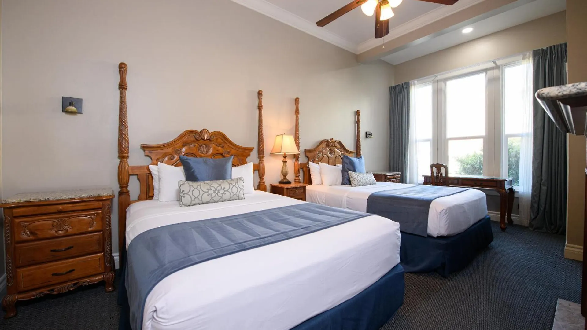 Horton Grand Hotel