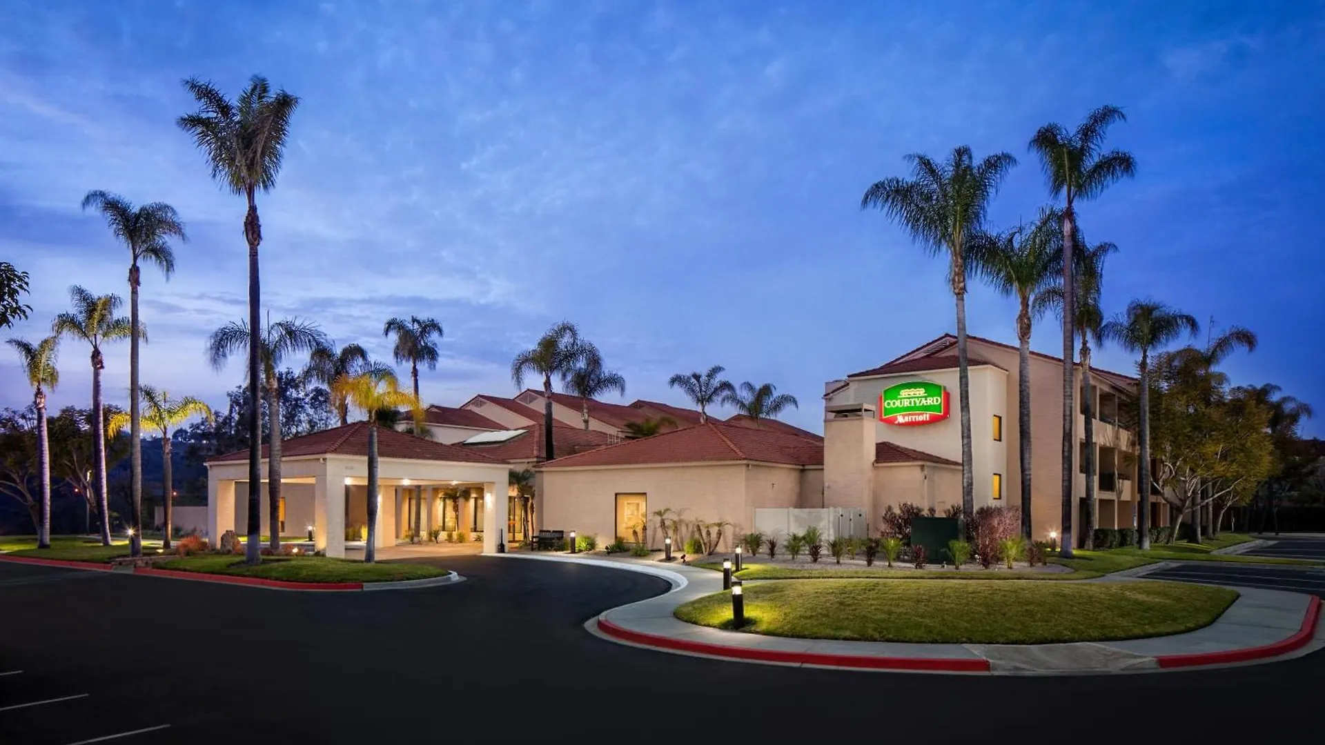 Hotel Courtyard By Marriott Sorrento Valley