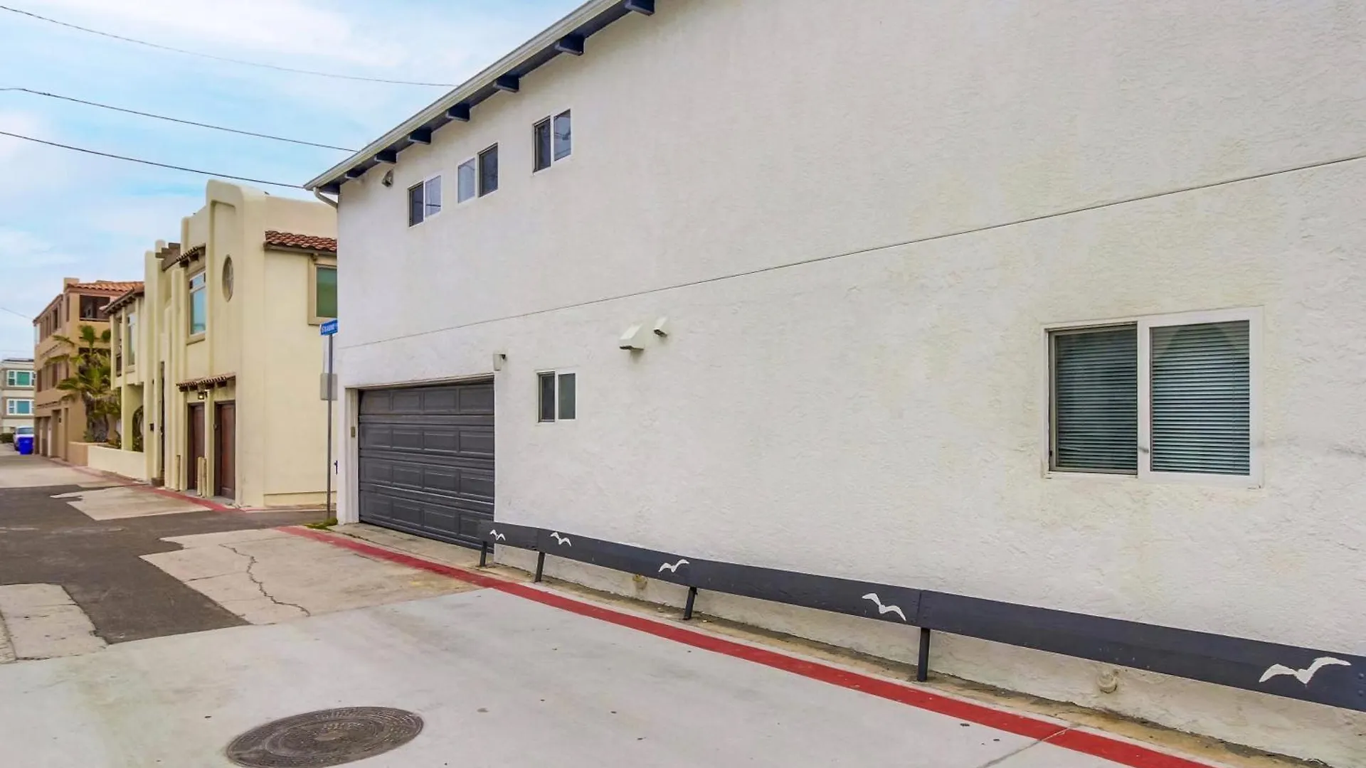 Dom wakacyjny Oceancatcher - Newly Remodeled 3 Bedroom Retreat With Ocean View In The Heart Of Mission Beach, Sleeps 10