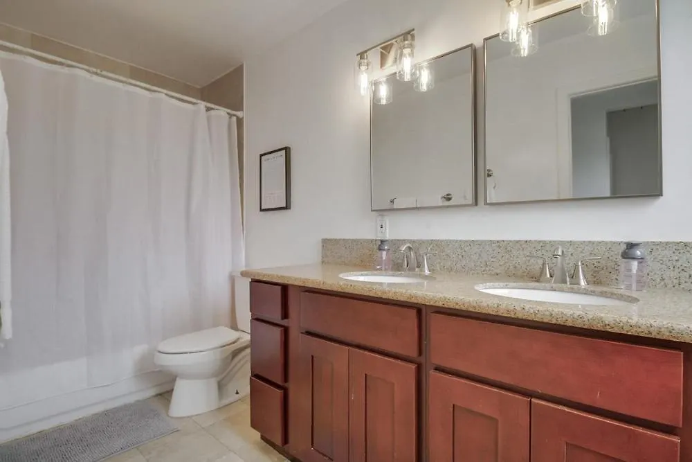 Oceancatcher - Newly Remodeled 3 Bedroom Retreat With Ocean View In The Heart Of Mission Beach, Sleeps 10 Дом отдыха