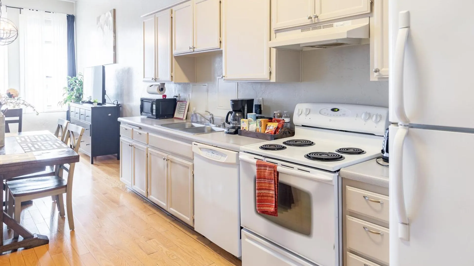 Greely Gaslamp - Loft W Parking & 3 Beds #402 Hotel