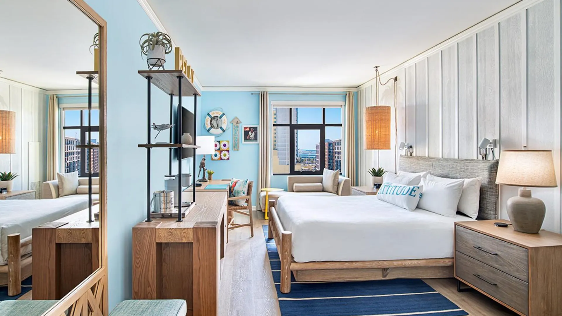 Margaritaville Gaslamp Quarter 4*