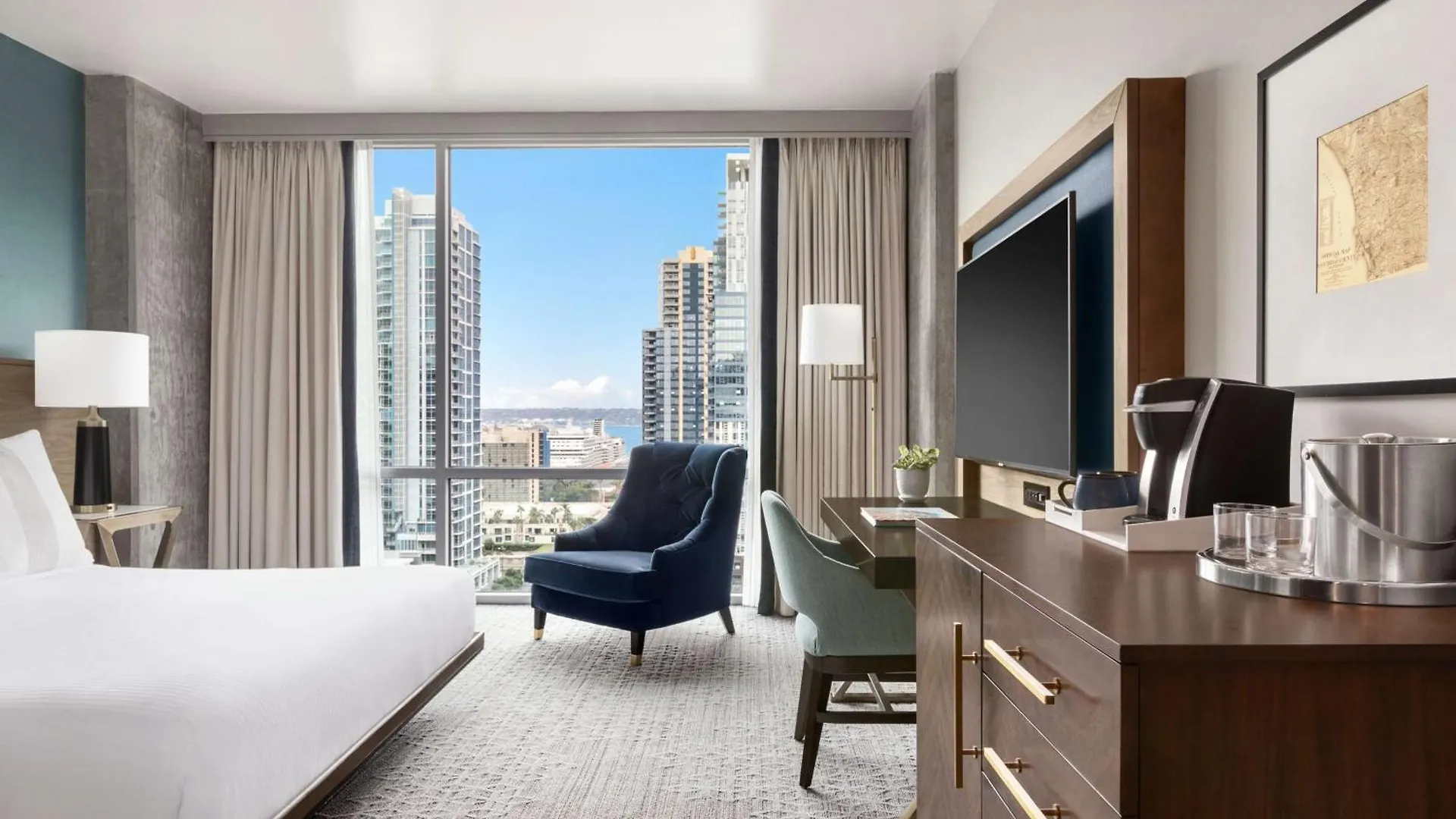 Carte Downtown, Curio Collection By Hilton 4*