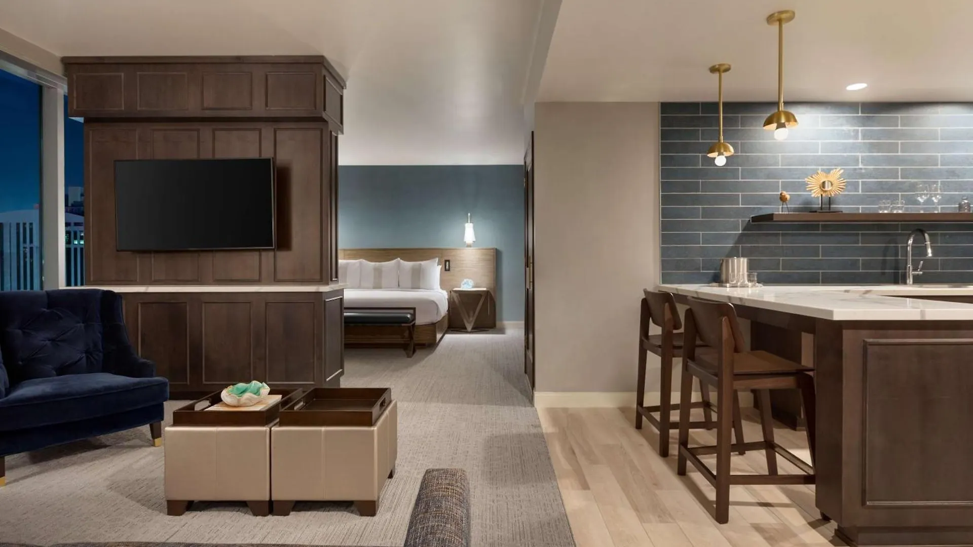Carte Downtown, Curio Collection By Hilton 4*
