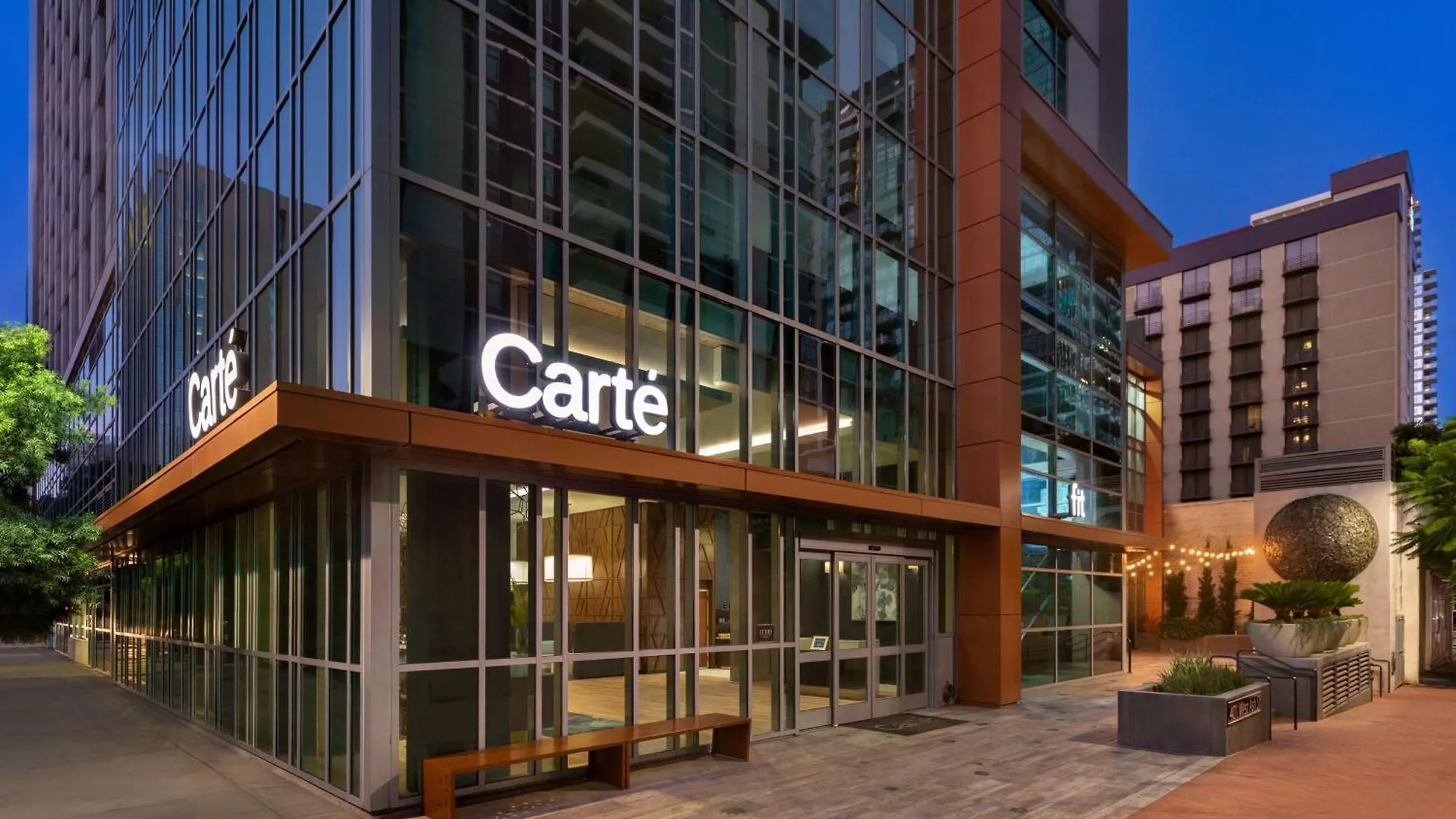 Carte Downtown, Curio Collection By Hilton Hotel
