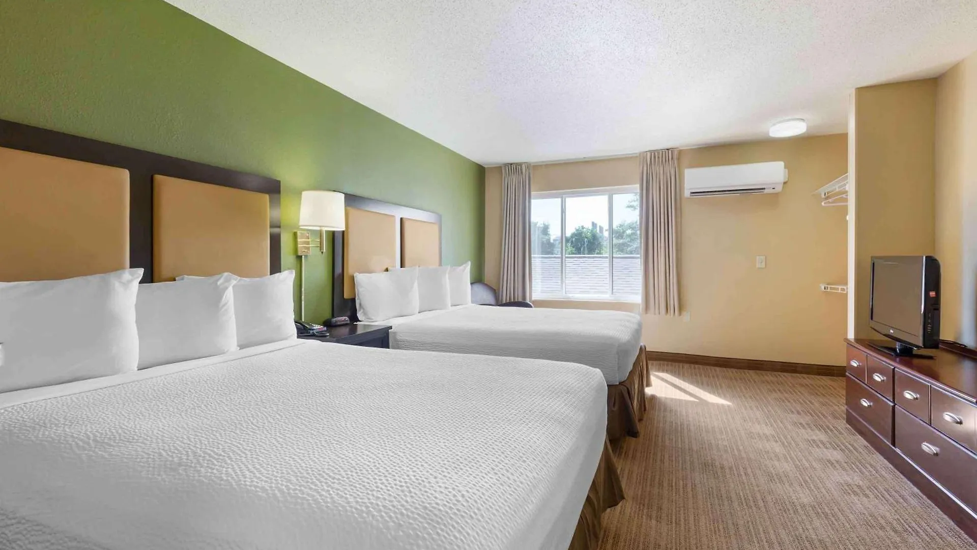 Extended America - - Fashion Valley Hotel San Diego