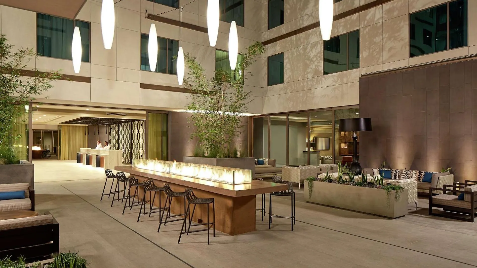 Hotel Hilton Garden Downtown/bayside, Ca