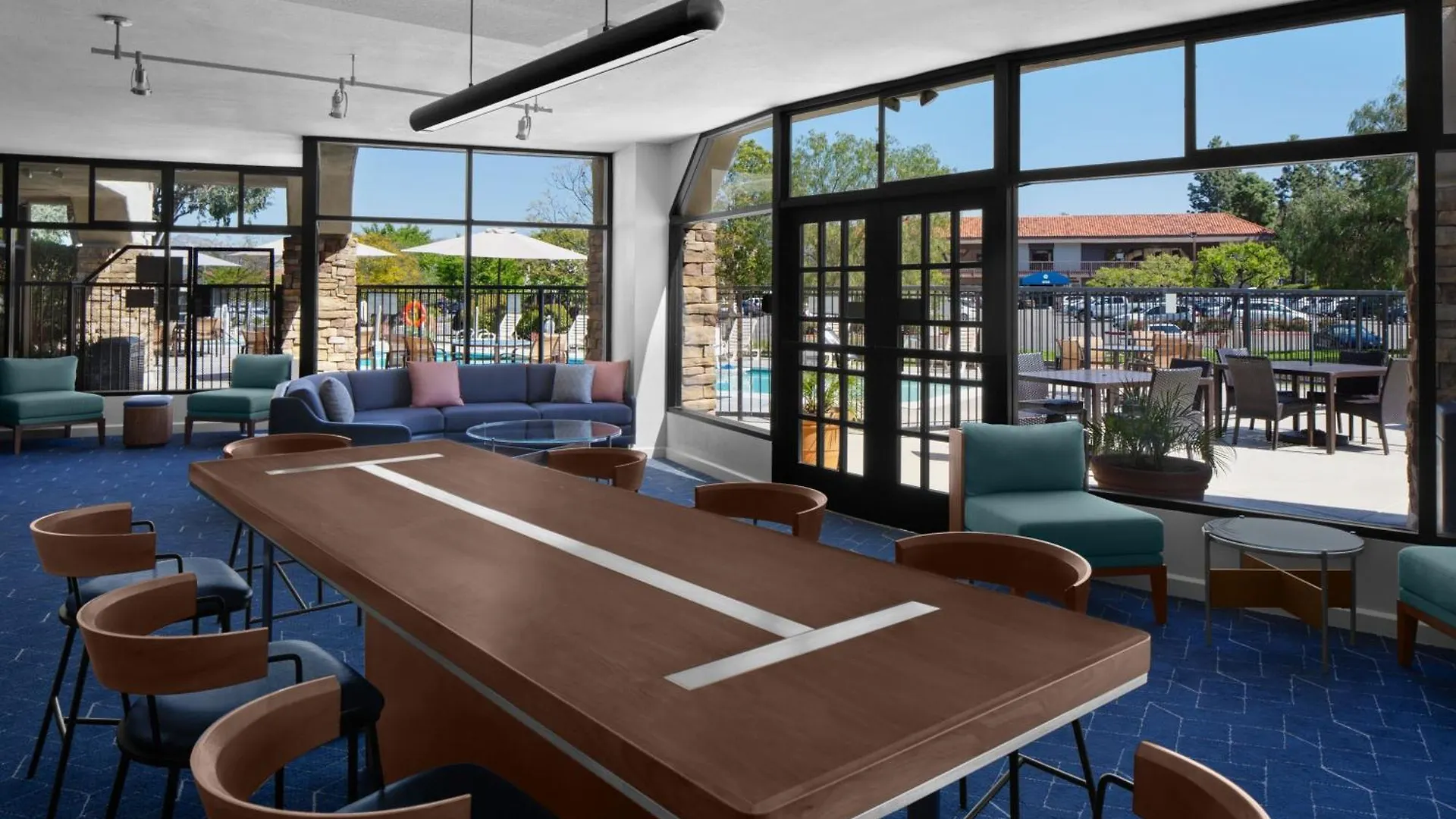 Courtyard By Marriott Rancho Bernardo 3*