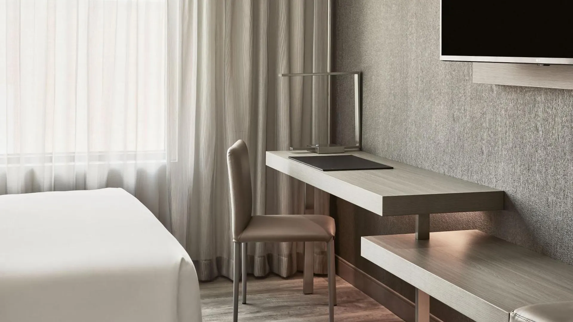 Hotel Ac By Marriott Downtown Gaslamp Quarter 3*