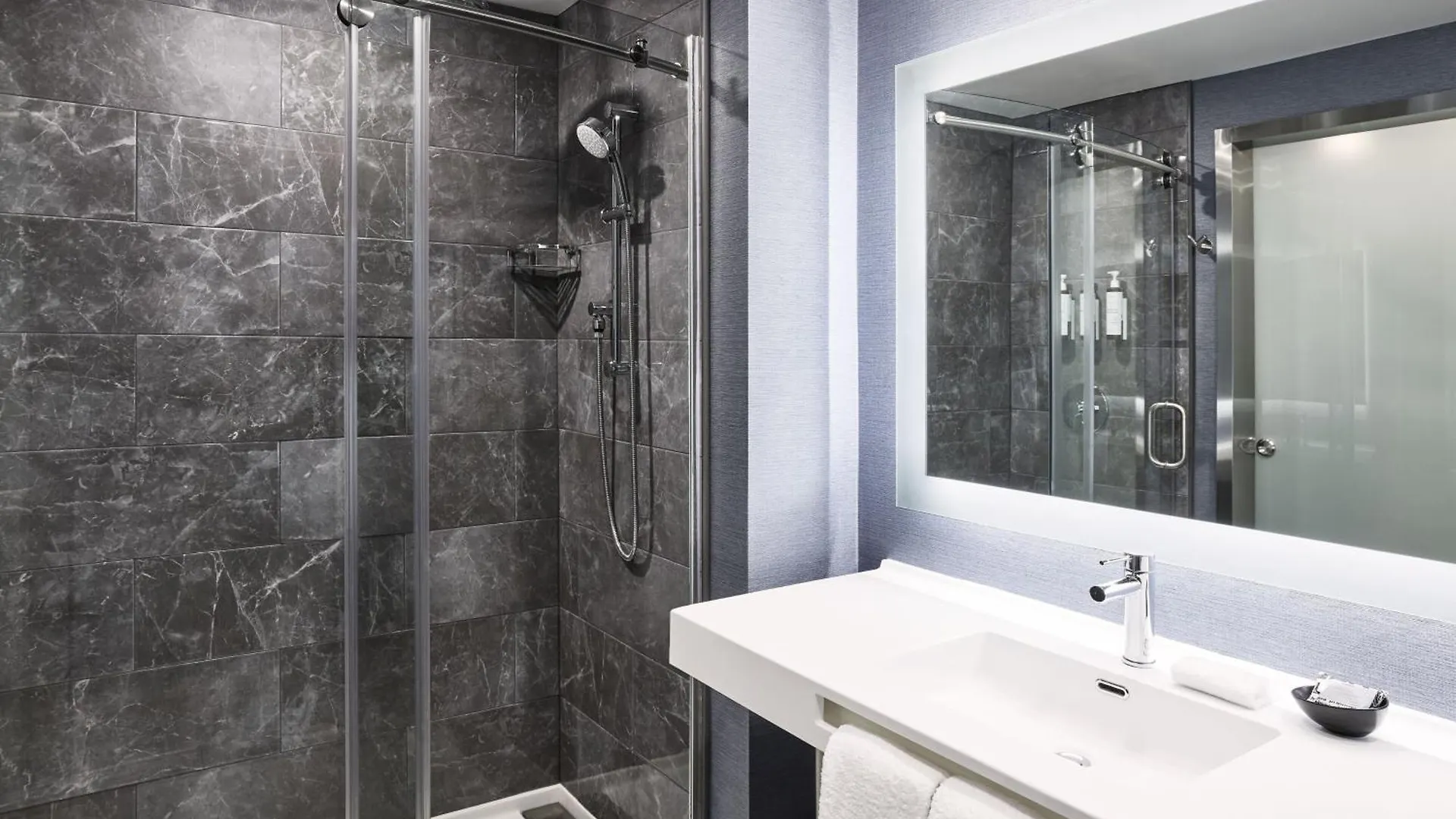 Hotel Ac By Marriott Downtown Gaslamp Quarter 3*