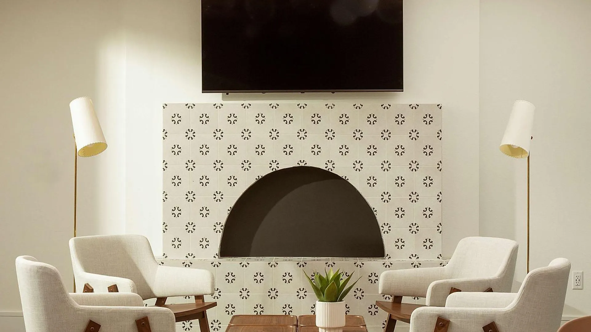 The Monsaraz San Diego, Tapestry Collection By Hilton