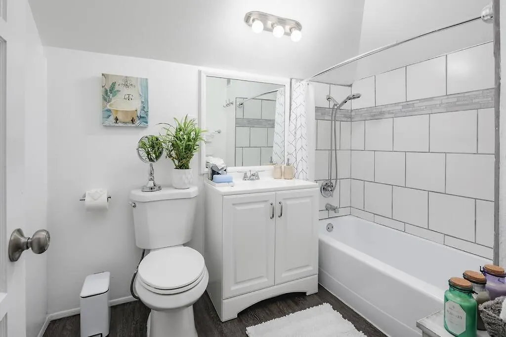 3 Bedroom 2 Bath House With Parking - 10 Guests 圣地亚哥