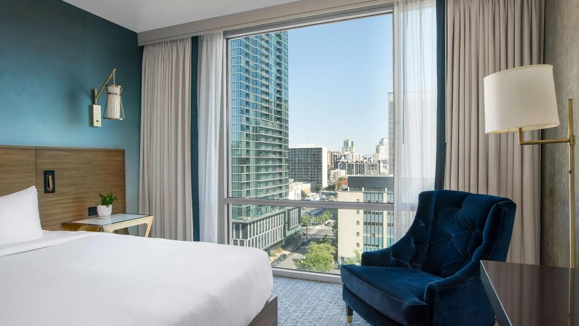 Hotel Carte Downtown, Curio Collection By Hilton