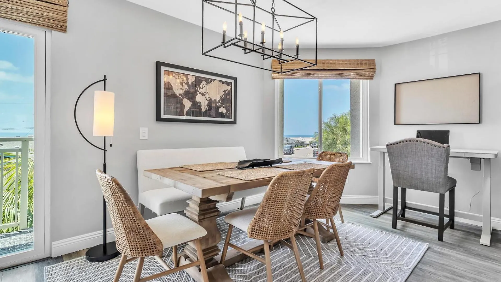 Ocean Views & Sounds - Bird Rock Apartment *