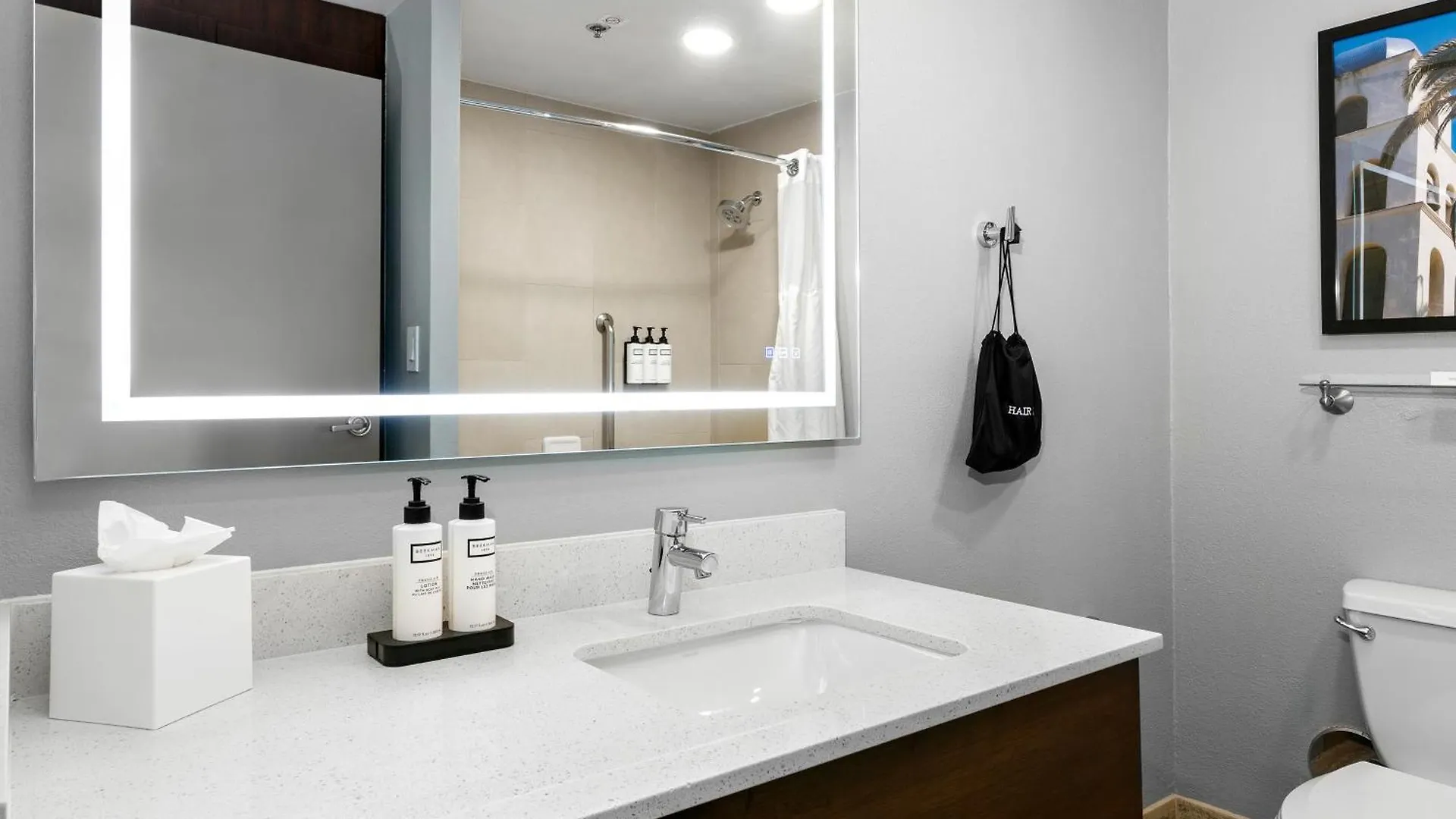 Wyndham Bayside 3*