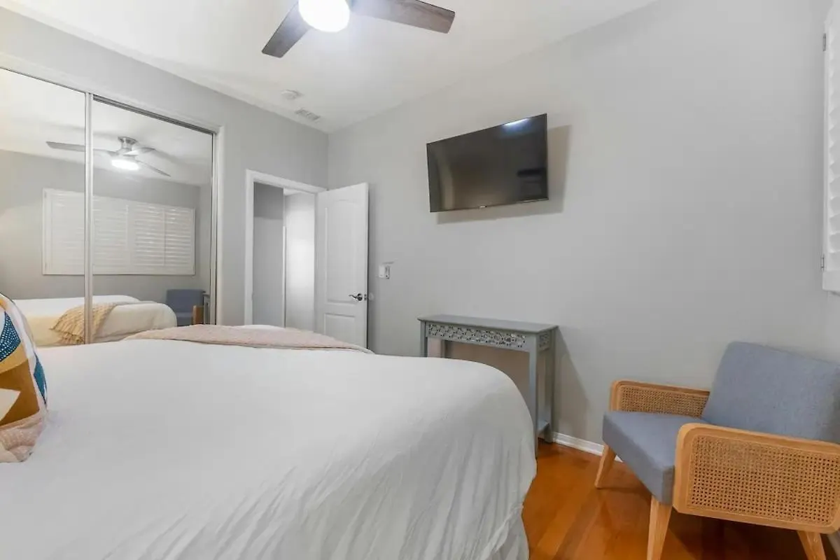 Ocean View Gem With Rooftop Deck And Hot Tub