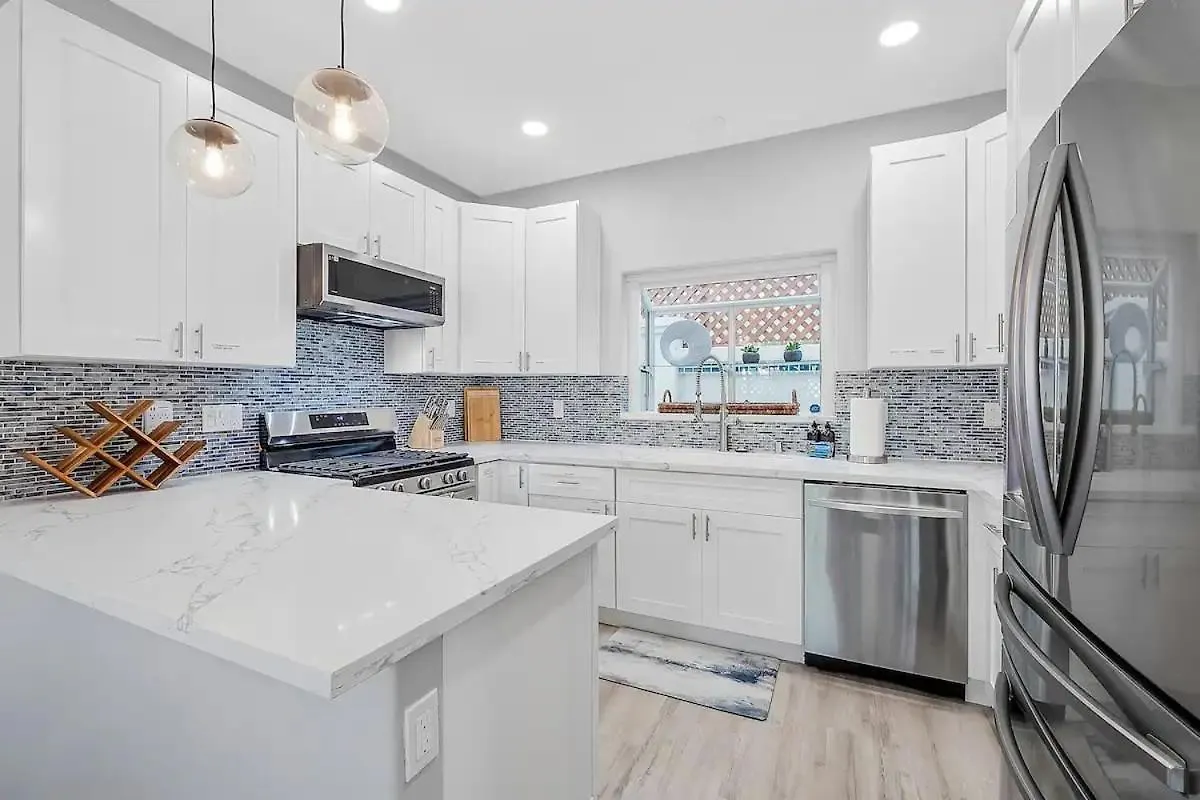 Casa vacanze Ocean View Gem With Rooftop Deck And Hot Tub